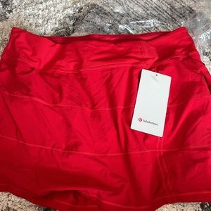 Brand new lululemon skirt